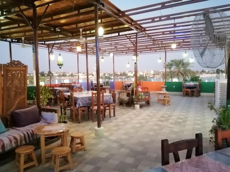 Nile Valley Hotel Luxor Ngoại thất bức ảnh