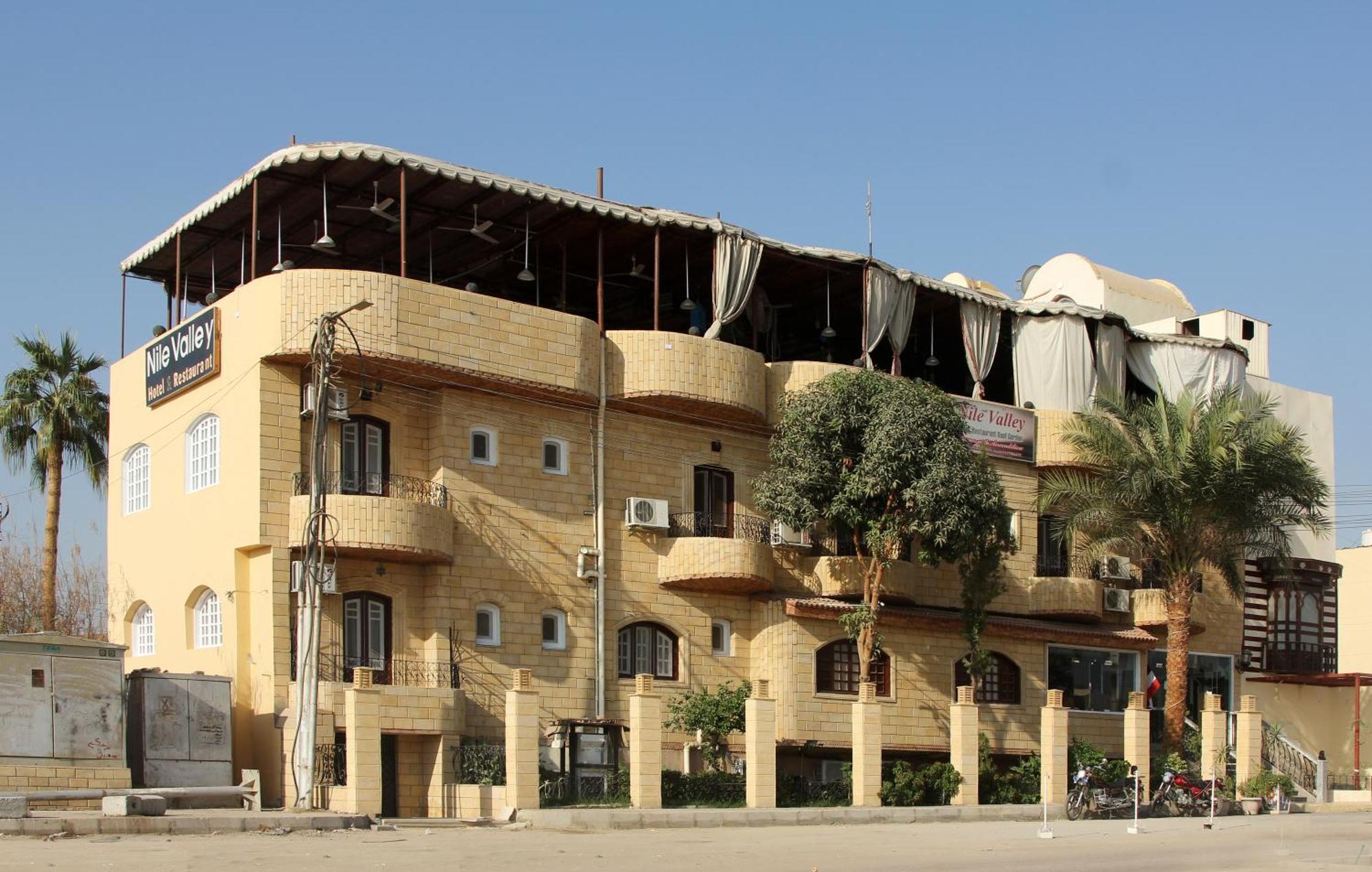 Nile Valley Hotel Luxor Ngoại thất bức ảnh