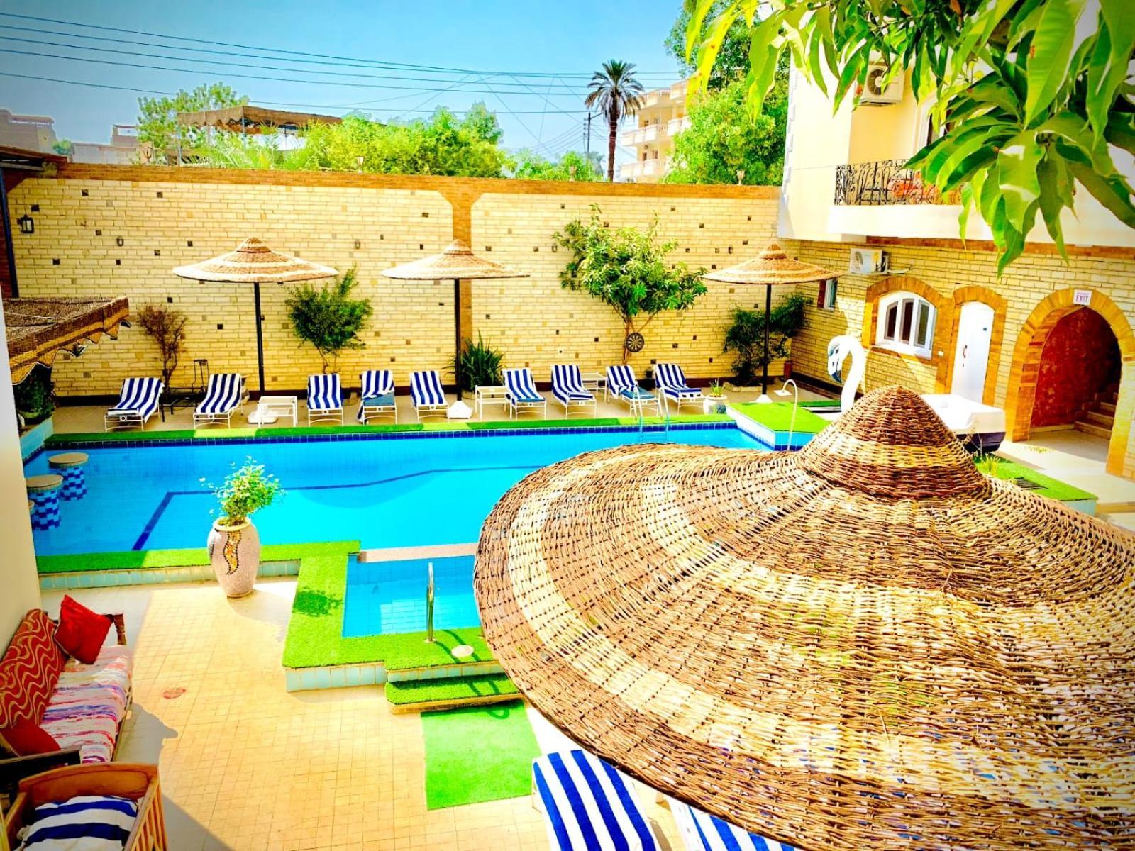 Nile Valley Hotel Luxor Ngoại thất bức ảnh