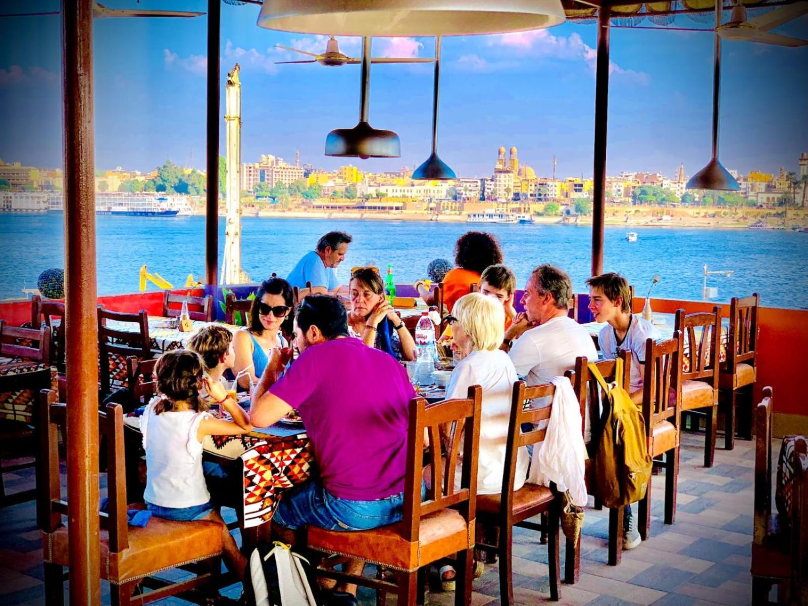 Nile Valley Hotel Luxor Ngoại thất bức ảnh