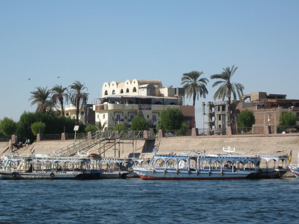 Nile Valley Hotel Luxor Ngoại thất bức ảnh